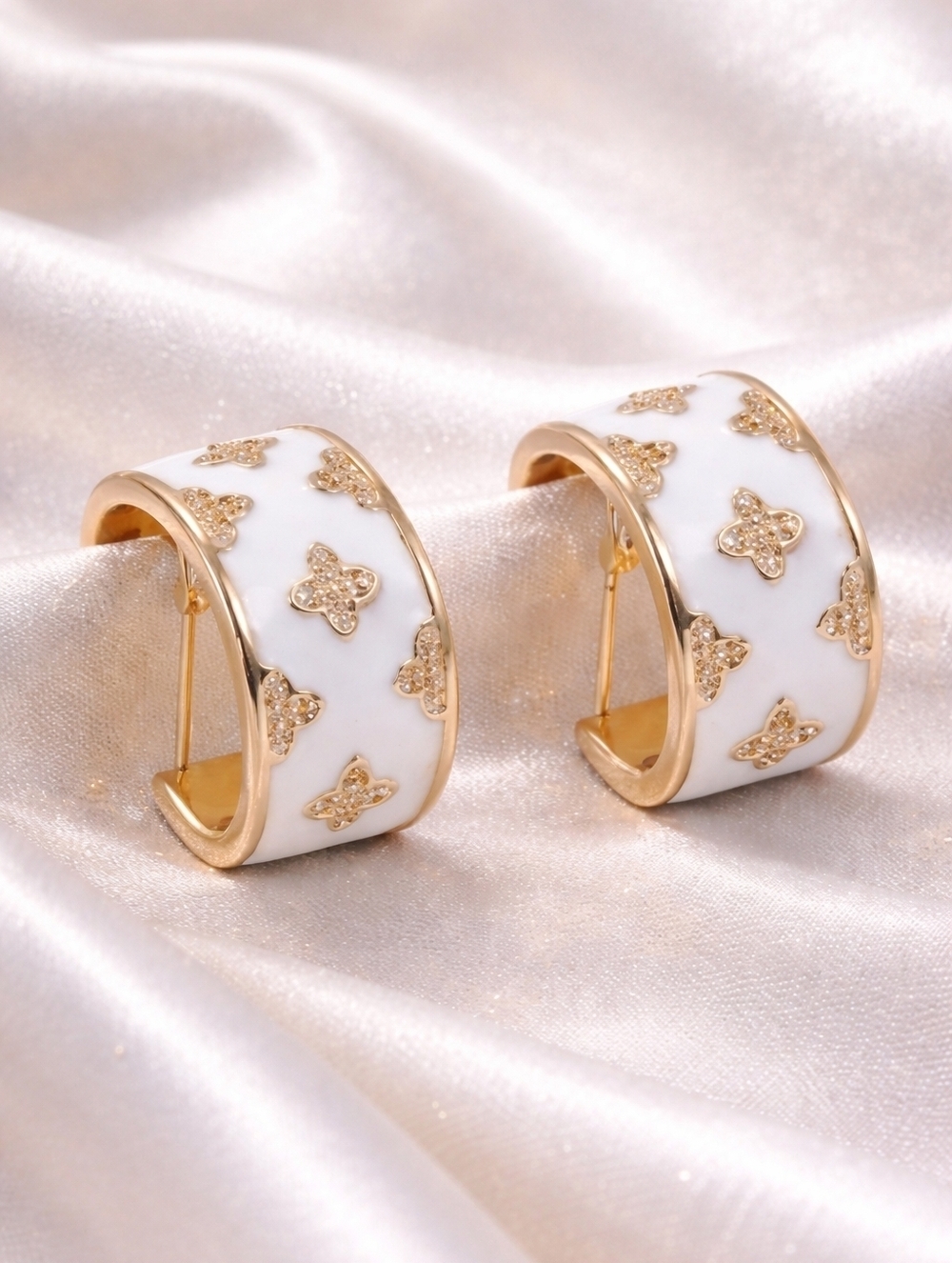 White Enamel Clover 18k Gold Plated Huggie Hoop Earrings